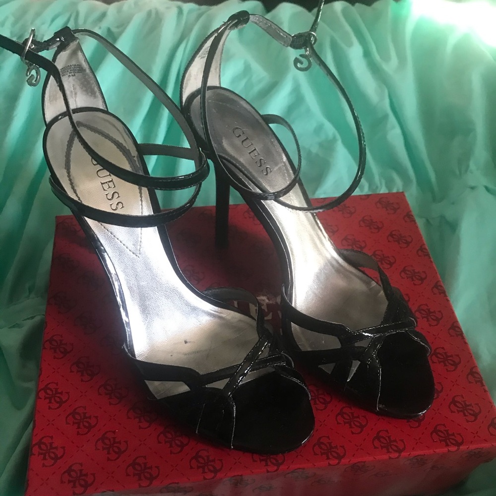 Guess by Marciano black stiletto heels size 8